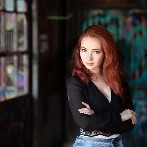 Meet your Posher, Elizabeth